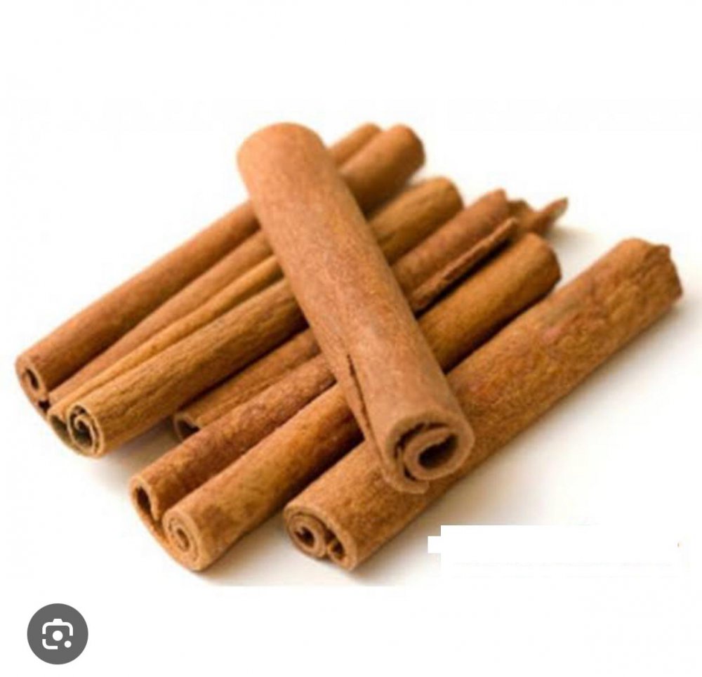 Cinnamon roll दाल चीनी रोल